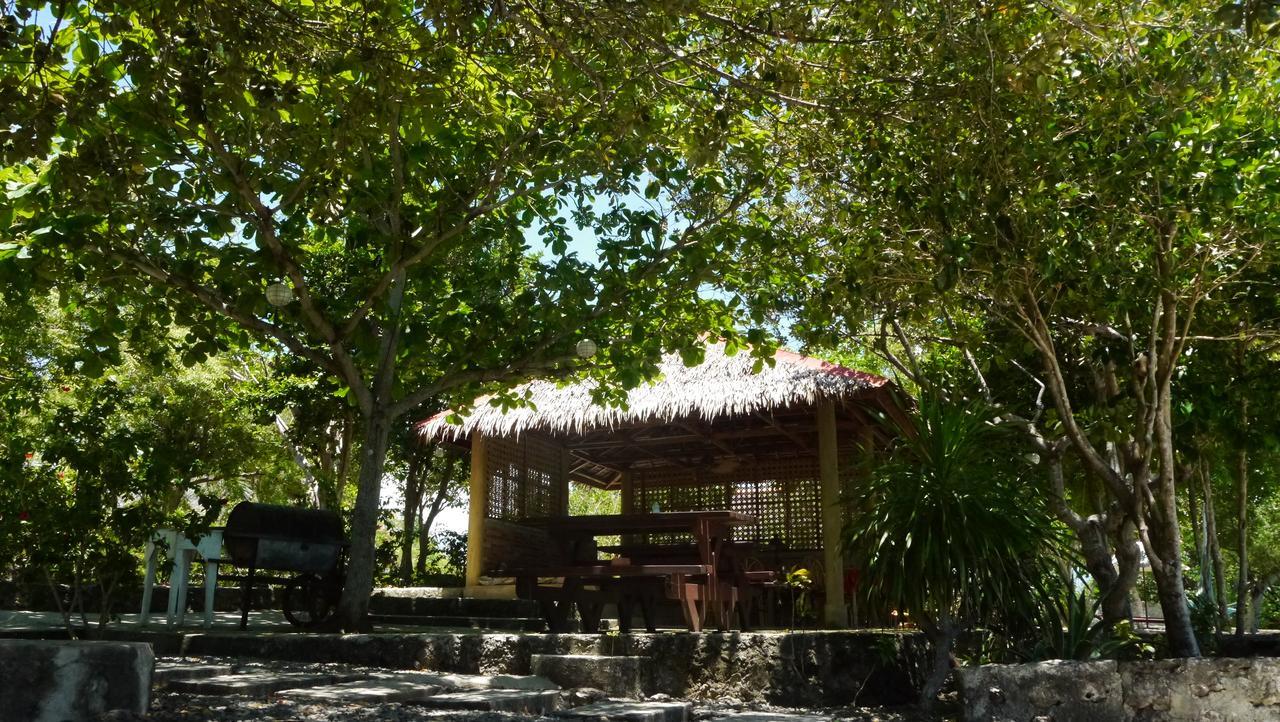Moalboal T Breeze Coastal Resort Εξωτερικό φωτογραφία