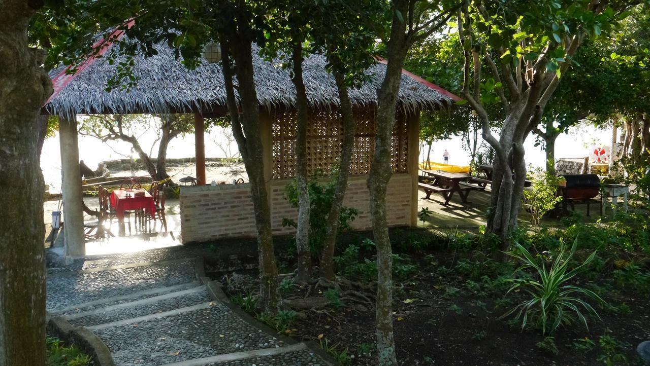 Moalboal T Breeze Coastal Resort Εξωτερικό φωτογραφία