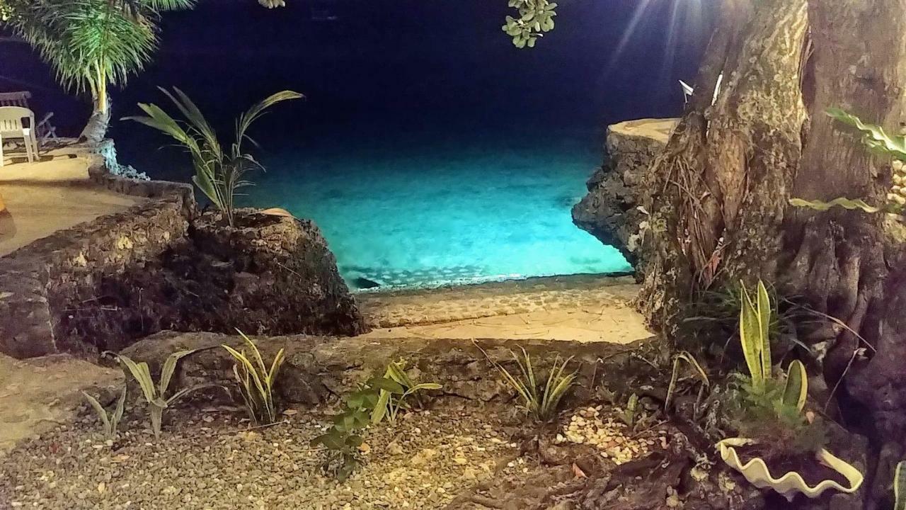 Moalboal T Breeze Coastal Resort Εξωτερικό φωτογραφία